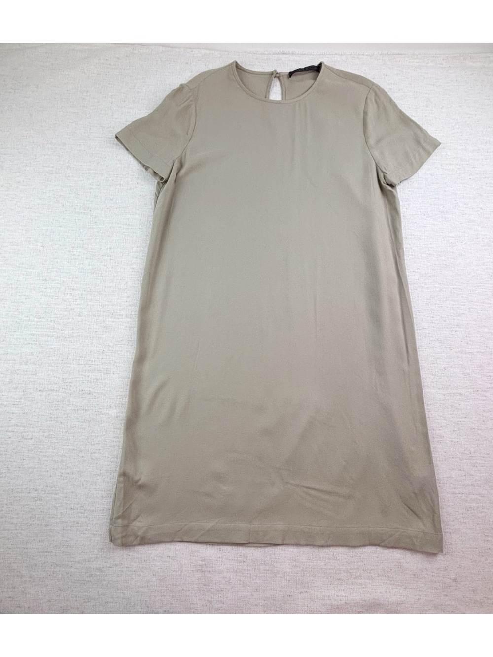 Jenni Kayne women's size S Short Sleeve Shift Dress in beige 100%‎ viscose solid